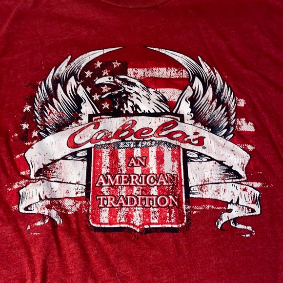 Cabela’s Unisex Medium Distressed Graphic An American Tradition Eagle T-Shirt - Picture 2 of 3